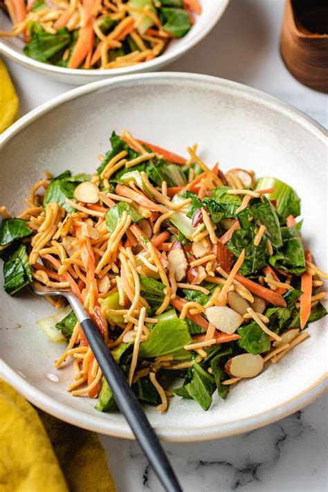 How much fat is in lo mein salad - calories, carbs, nutrition