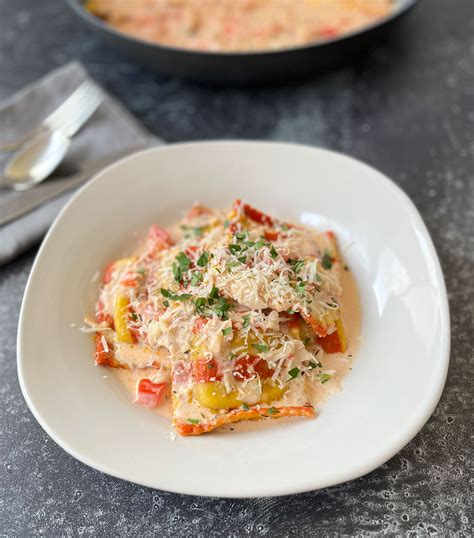 How much fat is in lobster cheese ravioli - calories, carbs, nutrition