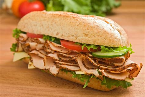 How much fat is in lonestar club sub sandwich - calories, carbs, nutrition