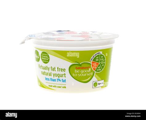 How much fat is in low fat natural yoghurt pot - calories, carbs, nutrition