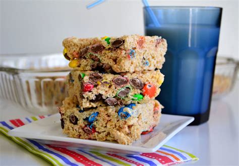 How much fat is in m and m rice krispies treats - calories, carbs, nutrition