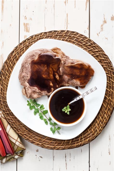 How much fat is in madeira sauce - calories, carbs, nutrition