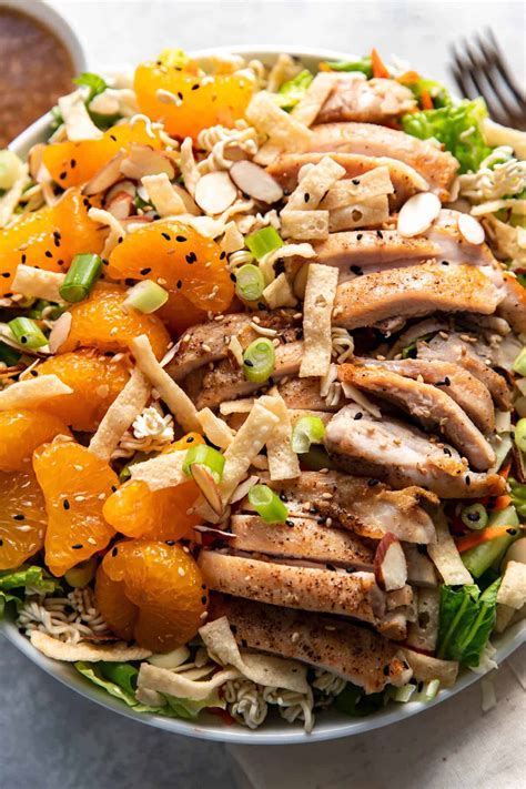 How much fat is in mandarin orange chicken salad - calories, carbs, nutrition