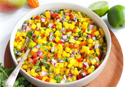 How much fat is in mango habanero salsa - calories, carbs, nutrition
