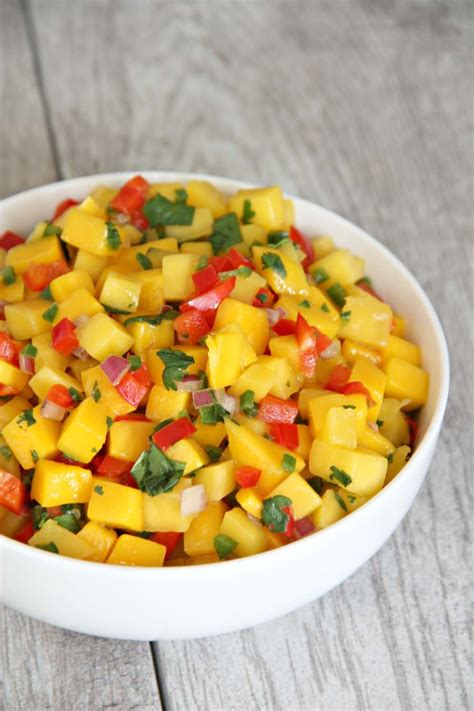 How much fat is in mango salsa - calories, carbs, nutrition