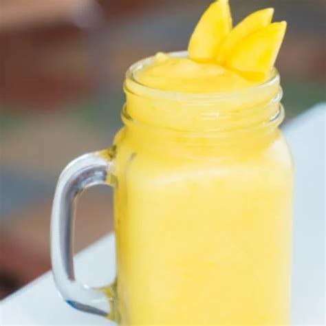 How much fat is in mangofest smoothie - calories, carbs, nutrition