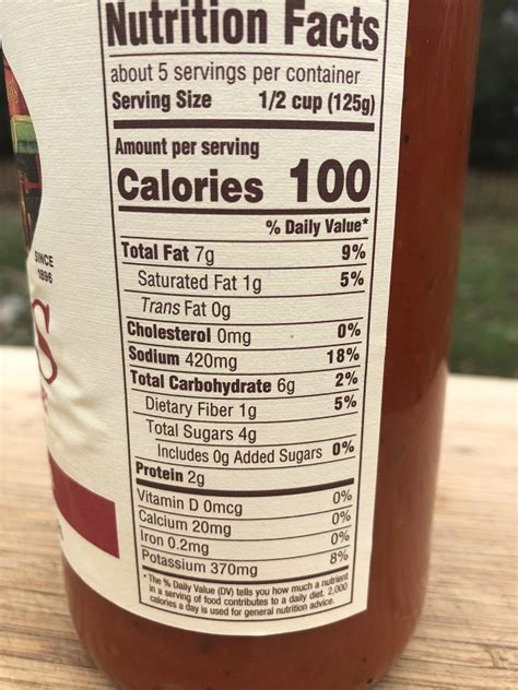 How much fat is in marinara sauce - calories, carbs, nutrition