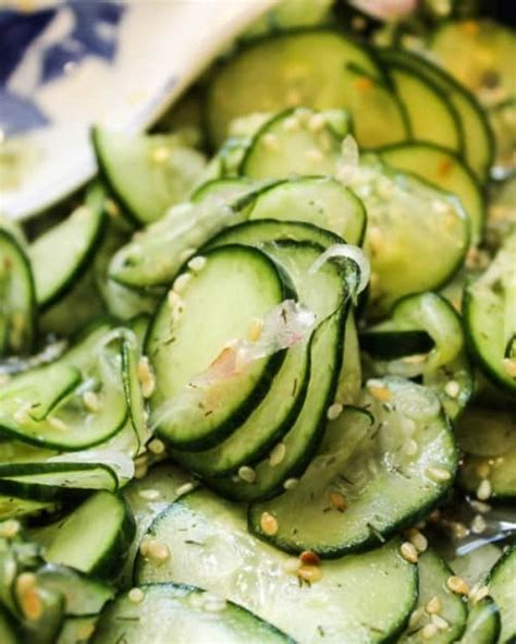 How much fat is in marinated cucumber salad - calories, carbs, nutrition