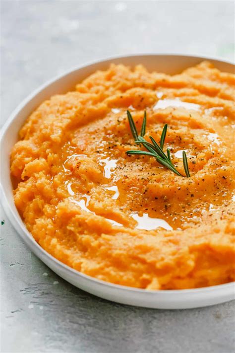 How much fat is in mashed squash - calories, carbs, nutrition