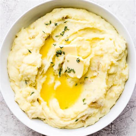 How much fat is in mashed yukon gold potatoes with herbs - calories, carbs, nutrition