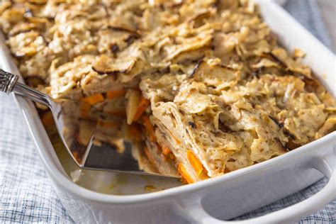 How much fat is in matzo casserole - calories, carbs, nutrition