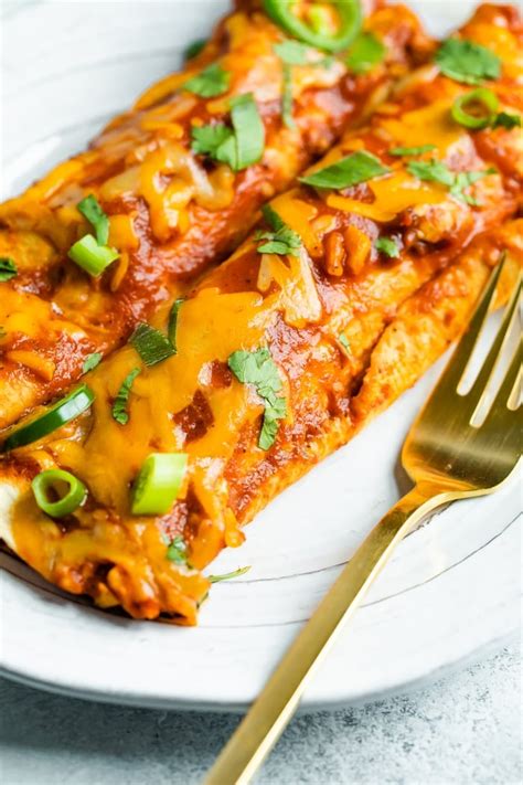 How much fat is in meals - chicken enchiladas - calories, carbs, nutrition