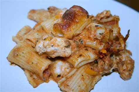 How much fat is in meals - chicken rigatoni - calories, carbs, nutrition