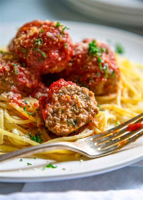 How much fat is in meatballs beef & pork 80/20 3 ea - calories, carbs, nutrition