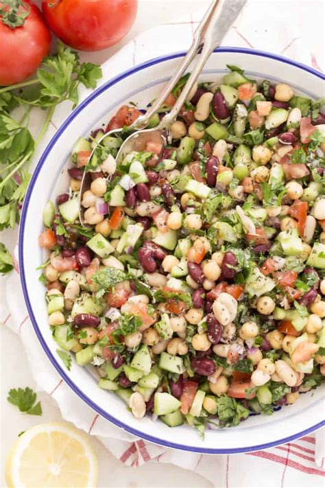 How much fat is in mediterranean deli three bean salad - calories, carbs, nutrition