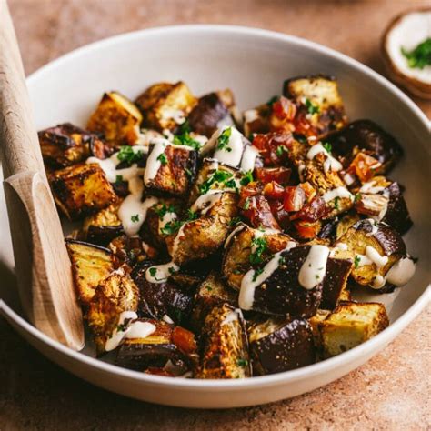 How much fat is in mediterranean eggplant - calories, carbs, nutrition