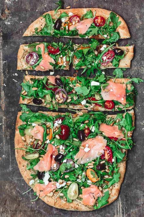 How much fat is in mediterranean flatbread crusted salmon - calories, carbs, nutrition