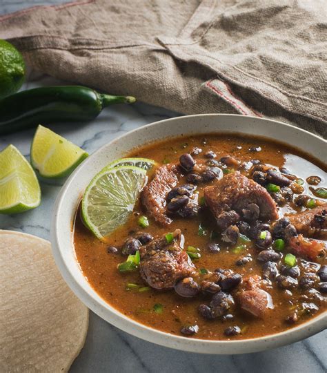 How much fat is in mexican black bean stew - calories, carbs, nutrition