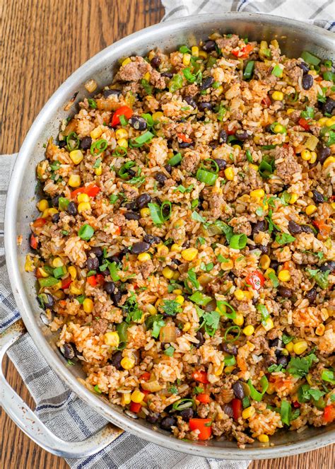 How much fat is in mexican fried rice - calories, carbs, nutrition