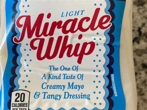How much fat is in miracle whip light dressing - calories, carbs, nutrition
