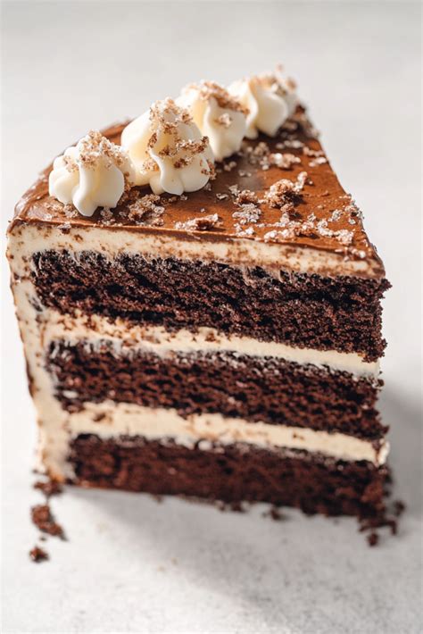 How much fat is in mississippi mud cake - calories, carbs, nutrition