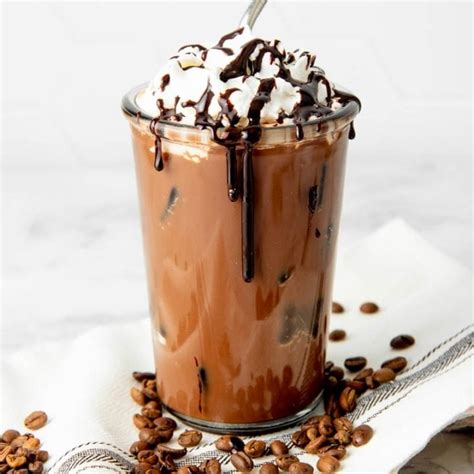 How much fat is in mocha syrup .5 cup - calories, carbs, nutrition