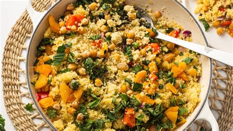 How much fat is in moroccan couscous - calories, carbs, nutrition