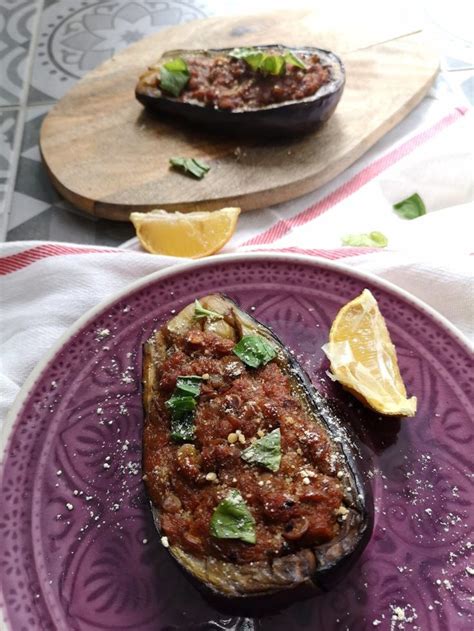 How much fat is in moroccan style stuffed aubergine - calories, carbs, nutrition