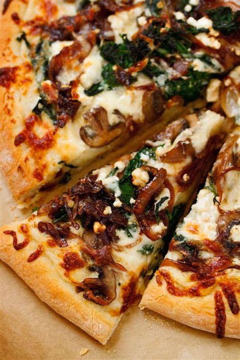 How much fat is in mushroom- onion and spinach pizza - calories, carbs, nutrition