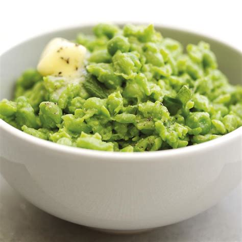 How much fat is in mushy peas - calories, carbs, nutrition