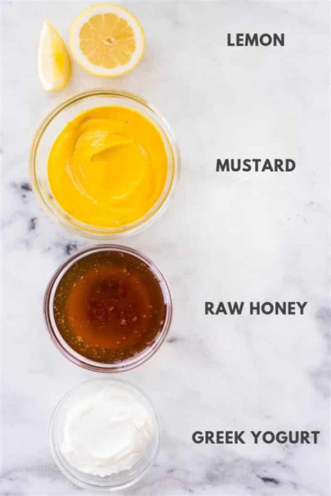 How much fat is in mustard vinaigrette - calories, carbs, nutrition
