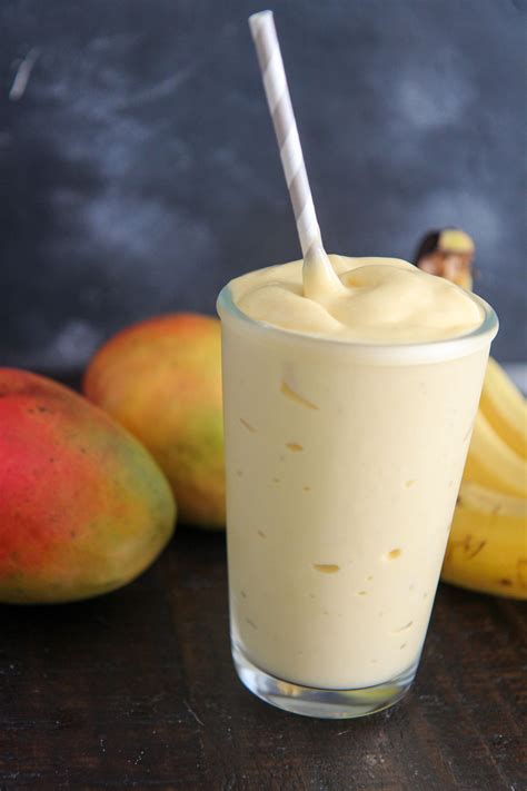 How much fat is in natural smoothie mango banana 32 oz - calories, carbs, nutrition