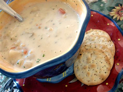 How much fat is in new england style clam chowder - calories, carbs, nutrition