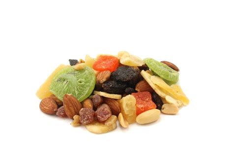 How much fat is in nut and fruit mix - calories, carbs, nutrition
