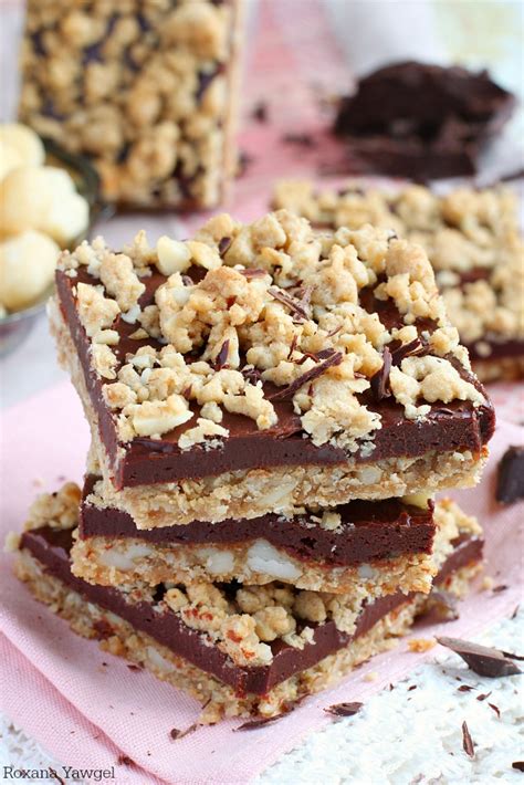 How much fat is in nut fudge bar - calories, carbs, nutrition