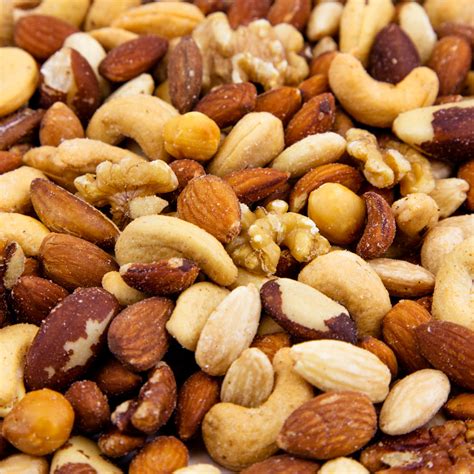 How much fat is in nuts, mixed nuts, oil roasted, with peanuts, lightly salted - calories, carbs, nutrition