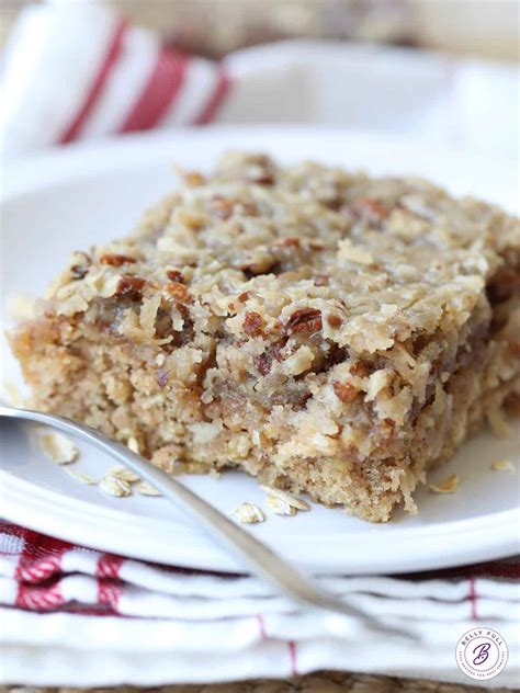 How much fat is in oatmeal cake - calories, carbs, nutrition