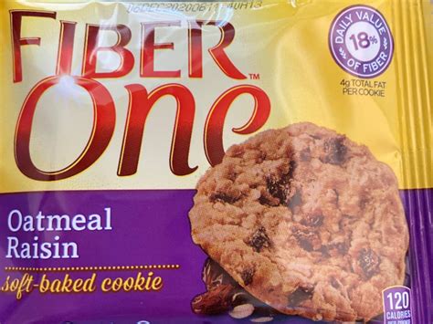 How much fat is in oatmeal raisin cookie - calories, carbs, nutrition