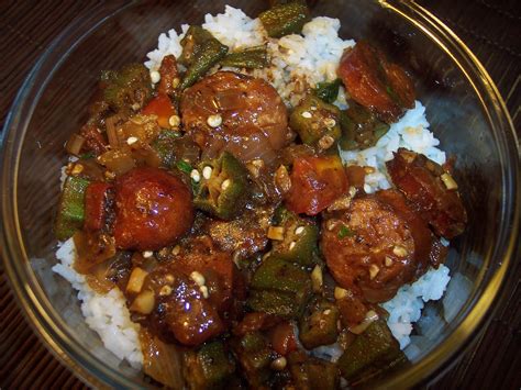 How much fat is in okra with tomatoes and andouille - calories, carbs, nutrition