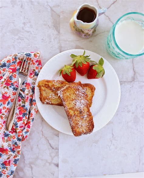 How much fat is in orange blossom french toast - calories, carbs, nutrition