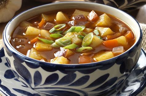 How much fat is in oregon tomato vegetable chowder - calories, carbs, nutrition