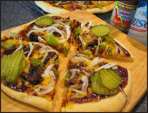 How much fat is in oriental bbq beef pizza - calories, carbs, nutrition