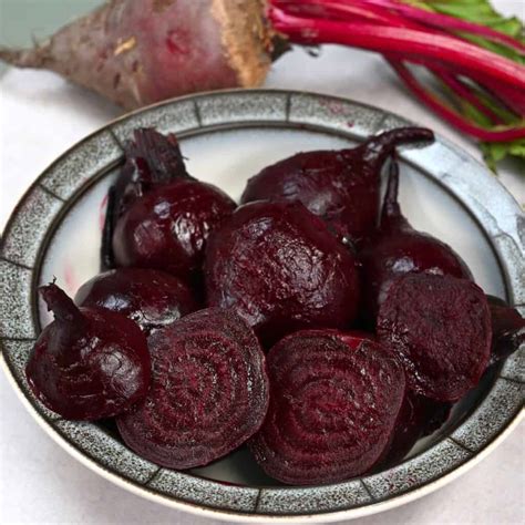 How much fat is in oven roasted beetroot - calories, carbs, nutrition