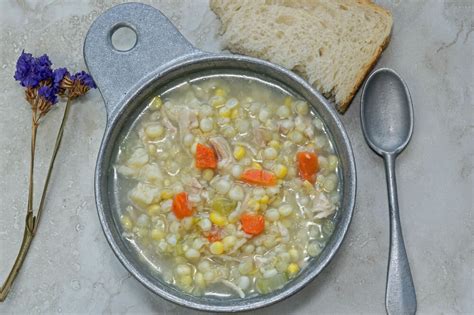 How much fat is in pa dutch chicken corn chowder - calories, carbs, nutrition