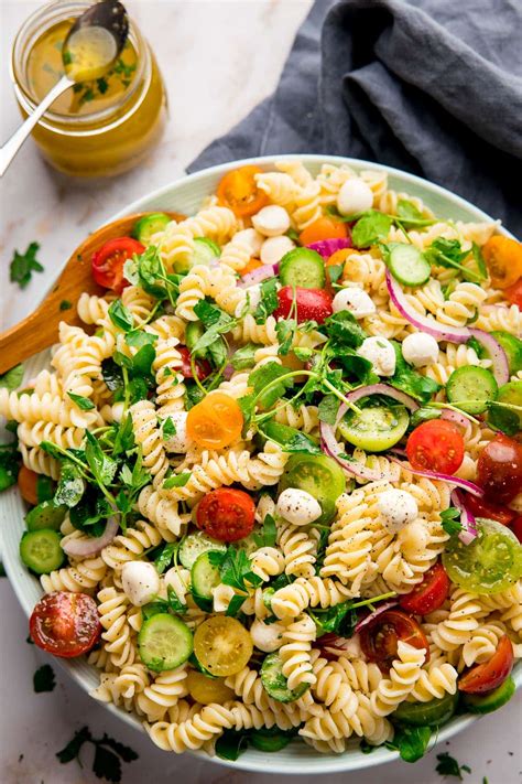 How much fat is in pacific pasta salad with peanuts - calories, carbs, nutrition