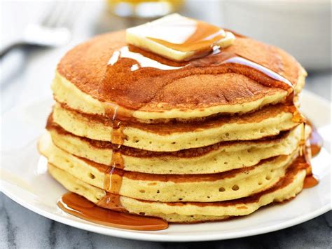 How much fat is in pancakes - plain - calories, carbs, nutrition