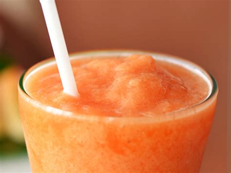 How much fat is in papaya frozen yogurt smoothie - calories, carbs, nutrition