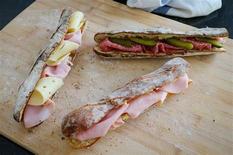 How much fat is in parisian baguette works sandwich - calories, carbs, nutrition