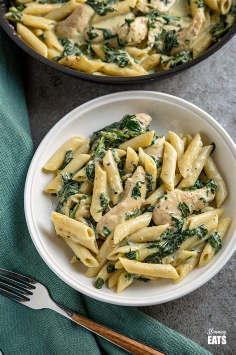 How much fat is in penne garlic chicken - calories, carbs, nutrition