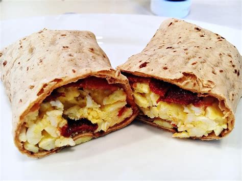 How much fat is in peppers egg white rf cheddar burrito (67753.2) - calories, carbs, nutrition